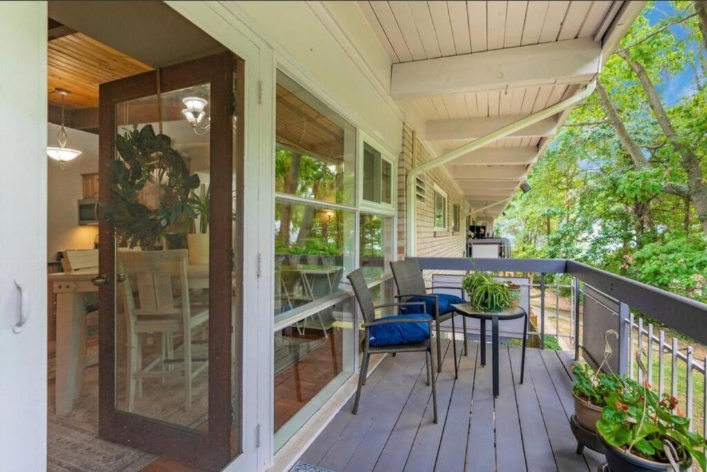 Entire One Bedroom Apartment Annandale Exterior photo